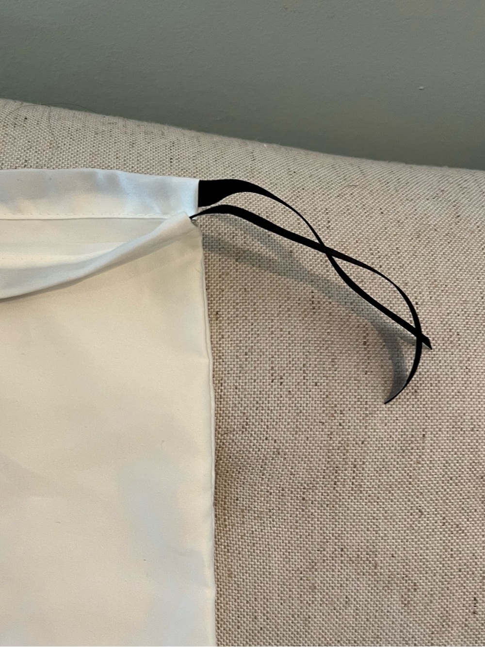 Gucci Satin Light Cream Dust Bag | Gucci  Label | Never Used - Picture 4 of 5